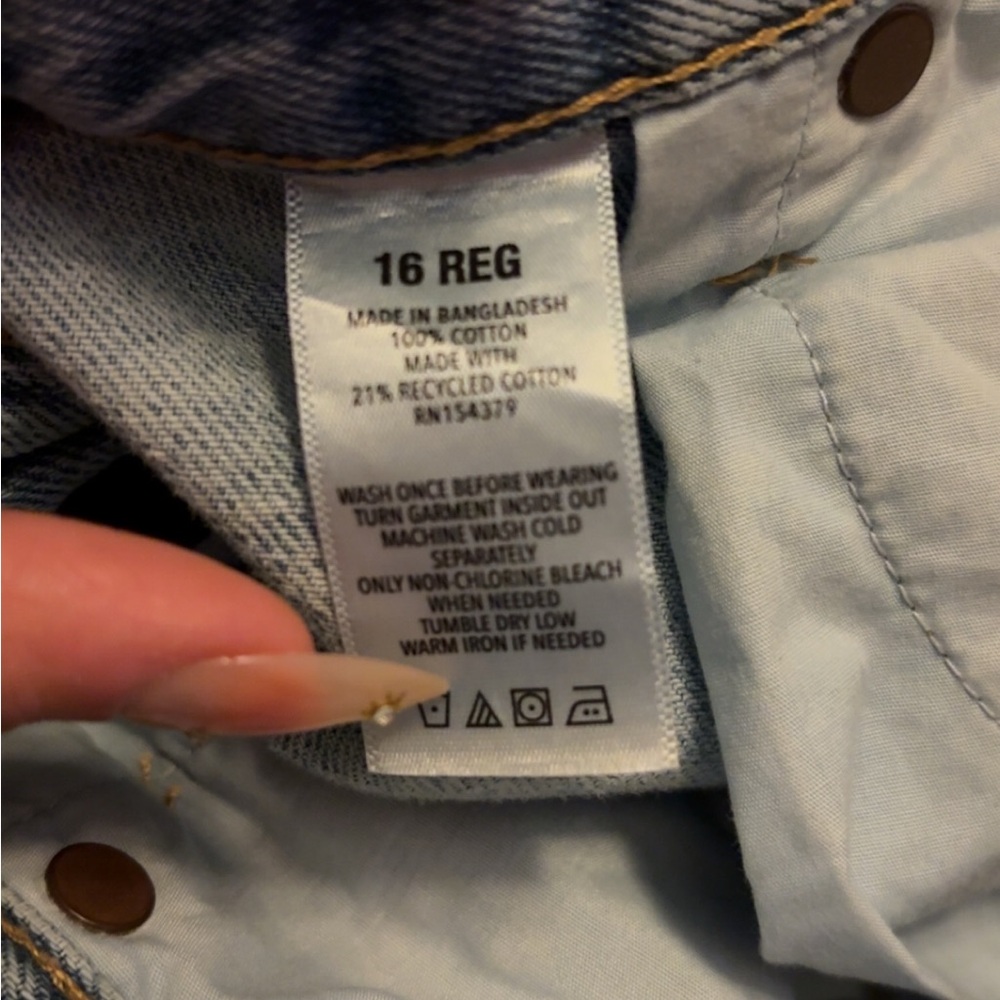 Aeropostale Women's Ripped Light Blue Jeans - Picture 5 of 6